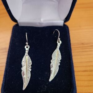 Montana Silversmiths Silver Feather Earrings